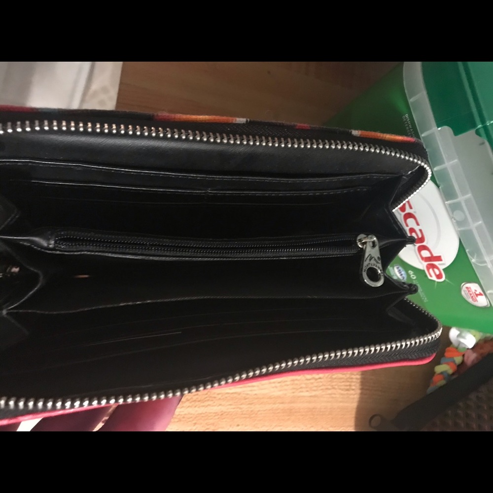 Wallet - Picture 2 of 2
